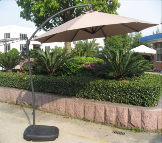 Садовый металлический зонт A005 бежевый