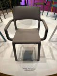 Кресло пластиковое Trill Armchair
