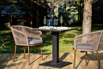 Каффе обеденная группа на 2 персоны, цвет дуб