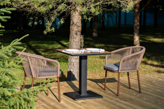 Каффе обеденная группа на 2 персоны, цвет дуб