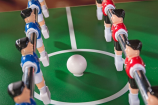 Игровой стол - футбол складной Maccabi (140x75x89, махагон)