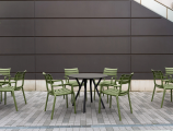 Стол пластиковый Max Table Ø90